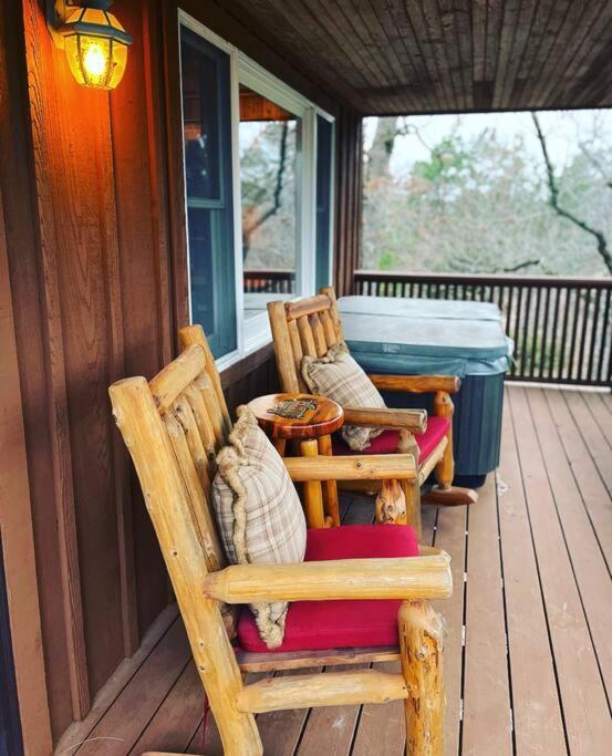 Eagle Crest Cabin, White River View With Hottub Eureka Springs Eksteriør billede