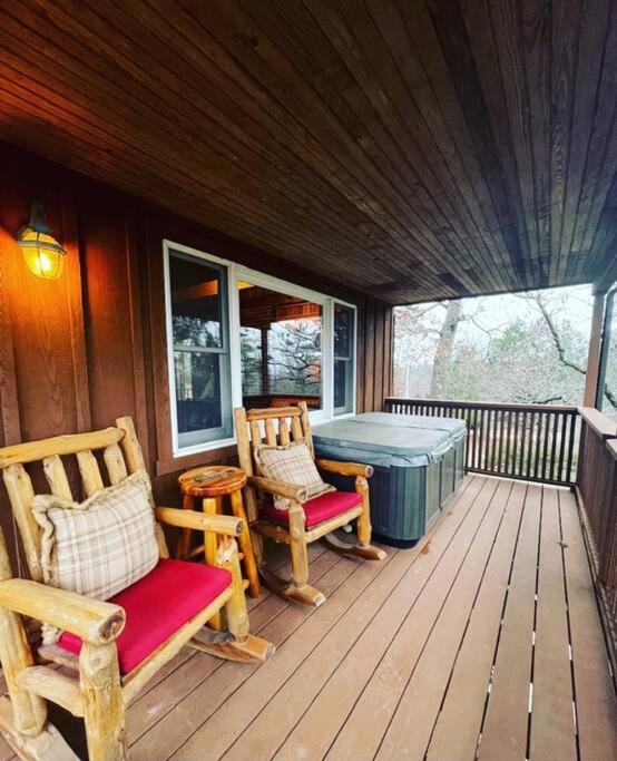 Eagle Crest Cabin, White River View With Hottub Eureka Springs Eksteriør billede